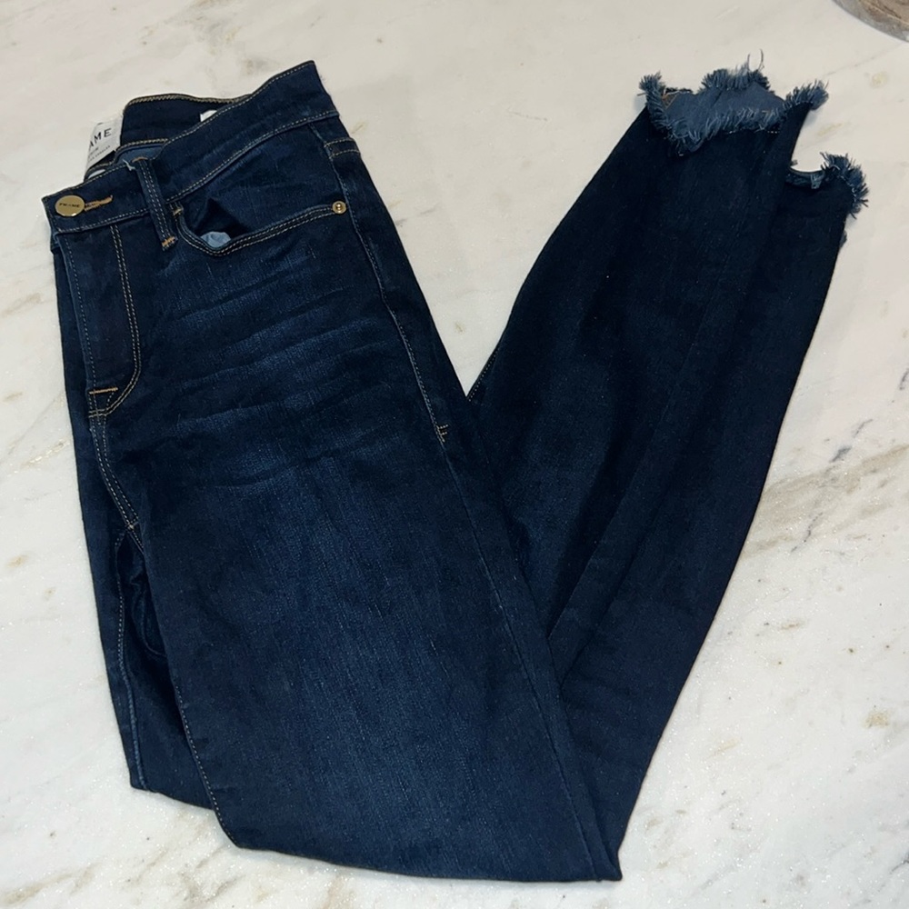 Frame Le Skinny de Jeanne size 25